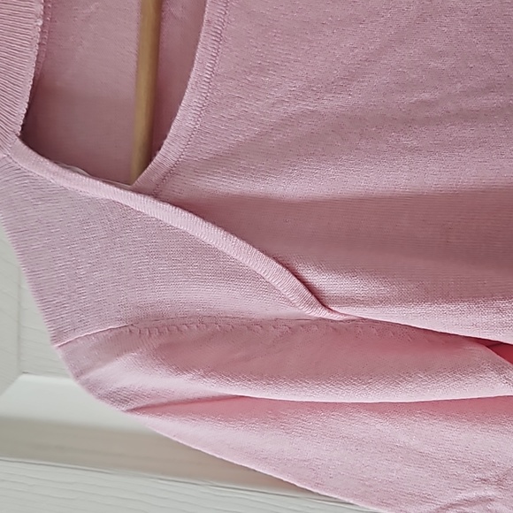 UNIQ, NWT, Long Sleeve Lightweight Sweater, Cutout Detail,S/M,Pink - Picture 2 of 9